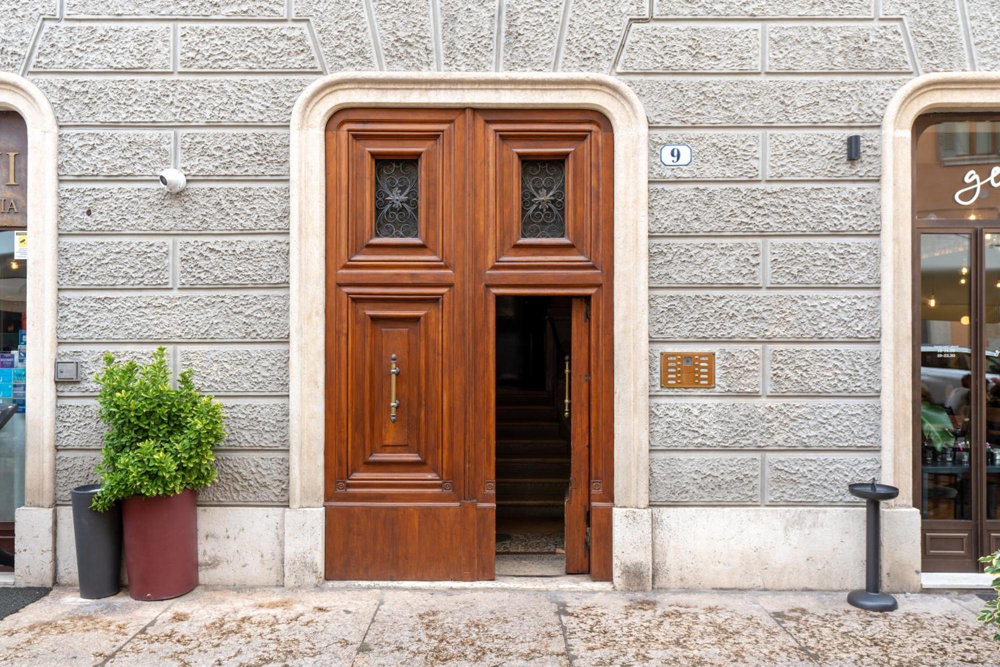فندق Palazzo Biasini By Postcardsfrom فيرونا المظهر الخارجي الصورة