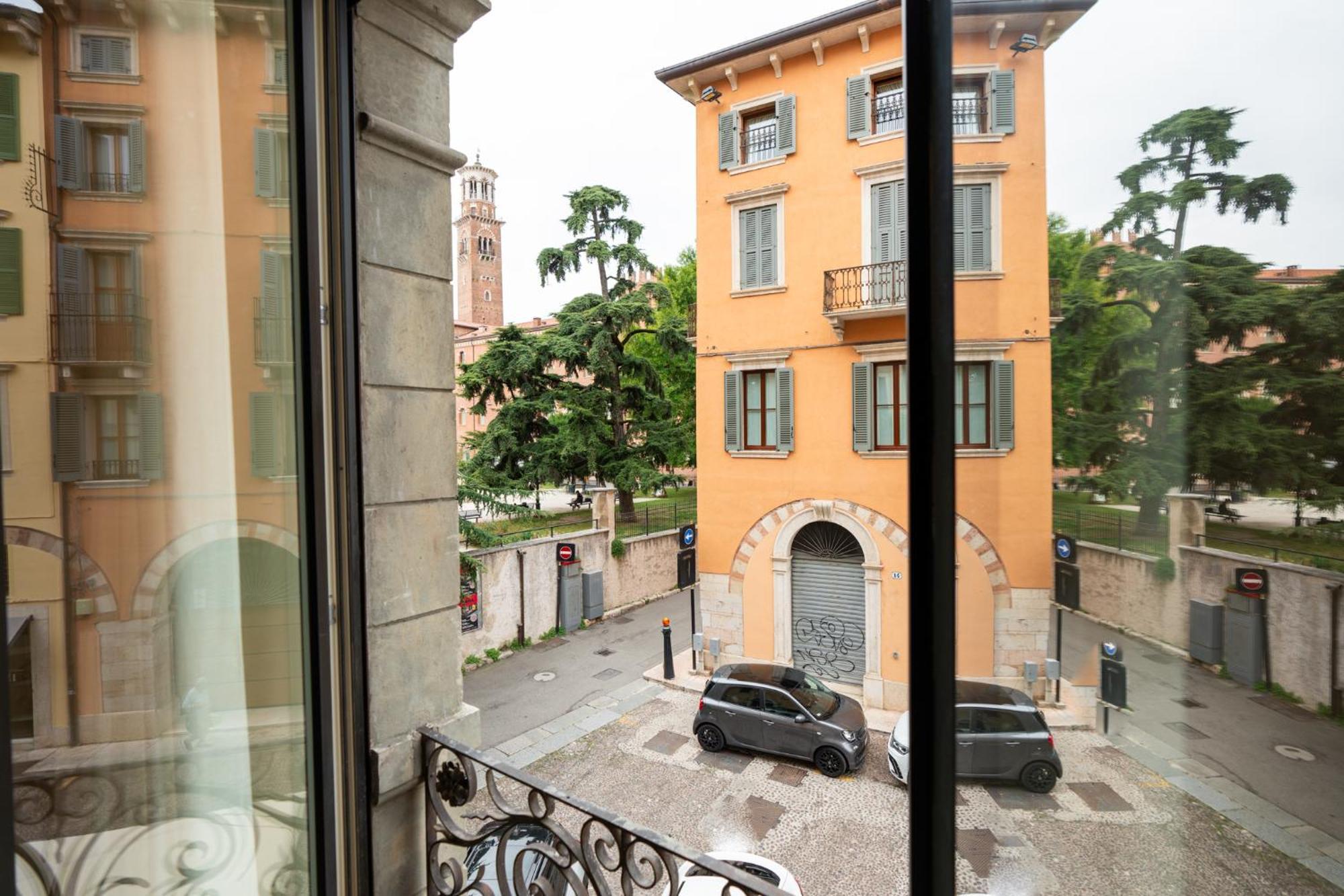 فندق Palazzo Biasini By Postcardsfrom فيرونا المظهر الخارجي الصورة
